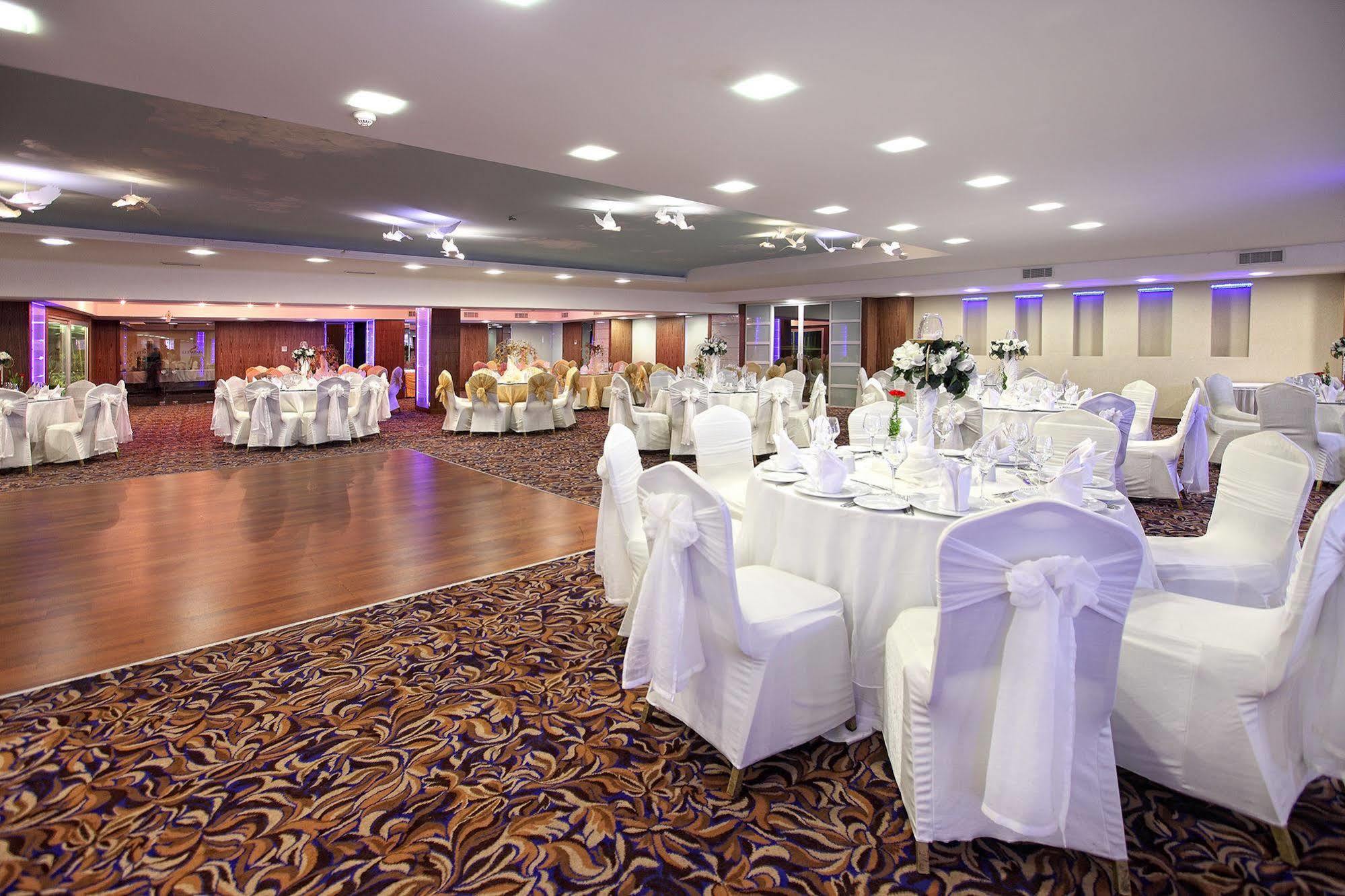 Surmeli Adana Hotel Exterior photo